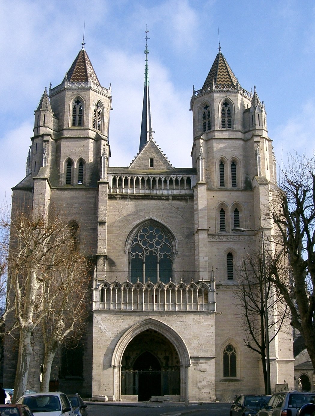 Cathédrale_St_Bénigne_-_Dijon